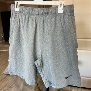 Nike Men's Light Gray Athletic Shorts